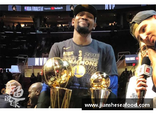 一分彩NBA球星耀眼项链：潮流风向标与个性标志